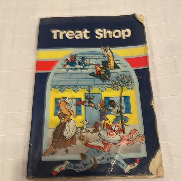 A Beka book 3d grade readers bundle - Picture 3 of 8